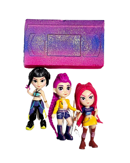 Huntr/x Surprise Bath Bomb